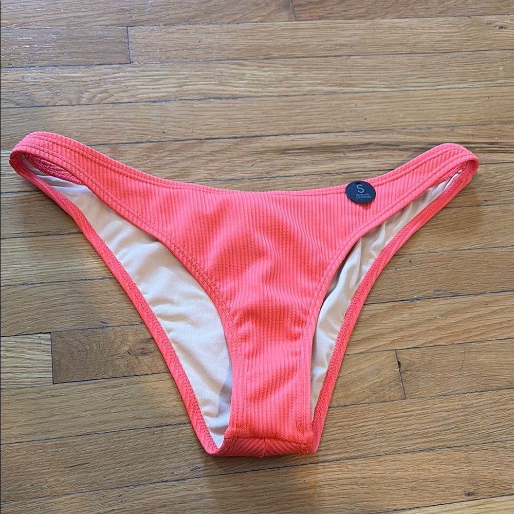 Red Ribbed bikini (full set) - Picture 2 of 4
